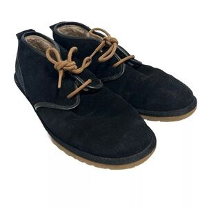 UGG Shoes Men’s Sz 10 Maksim Chukka Black Suede Sheepskin Lace Up Boots Casual